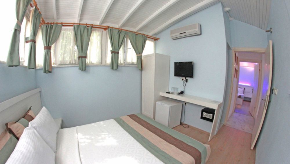 Sardunya Hotel Bozcaada Esterno foto